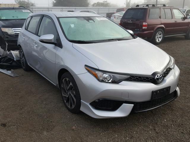 JTNKARJE2JJ561764 - 2018 TOYOTA COROLLA IM SILVER photo 1