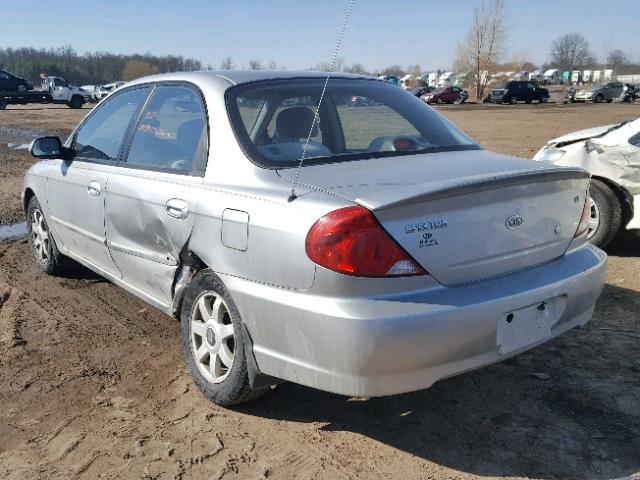 KNAFB121745313049 - 2004 KIA SPECTRA BA SILVER photo 3