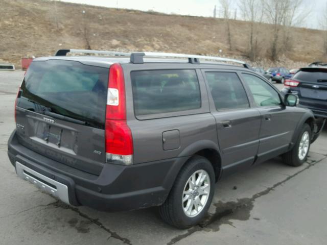 YV4SZ592471266820 - 2007 VOLVO XC70 BROWN photo 4