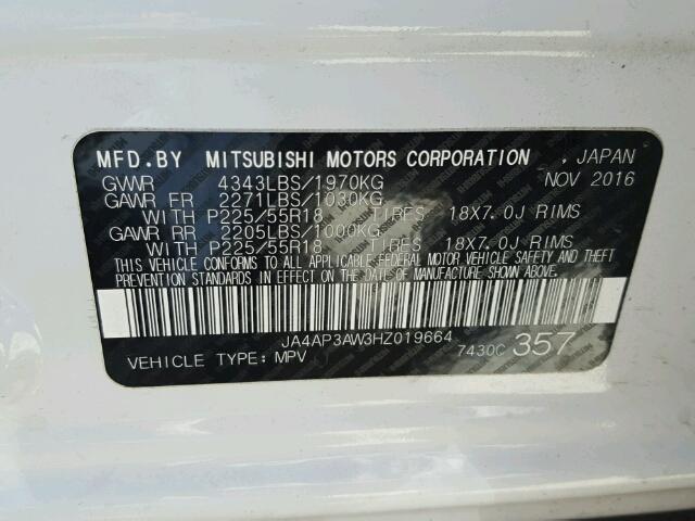 JA4AP3AW3HZ019664 - 2017 MITSUBISHI OUTLANDER WHITE photo 10