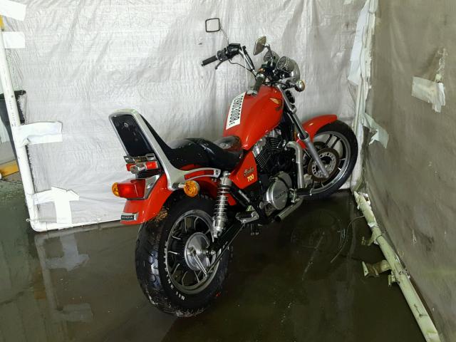 JH2RC1905FM112342 - 1985 HONDA VT700 C RED photo 4