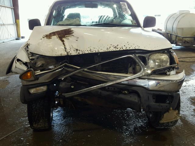 5TEGN92N94Z352688 - 2004 TOYOTA TACOMA DOU WHITE photo 9