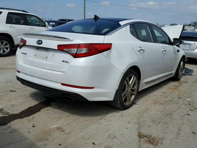 5XXGR4A60DG099695 - 2013 KIA OPTIMA SX WHITE photo 4