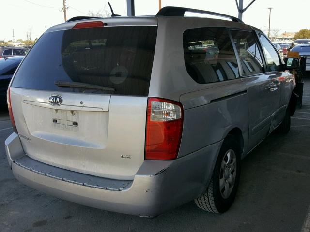 KNDMB233396304088 - 2009 KIA SEDONA EX SILVER photo 4