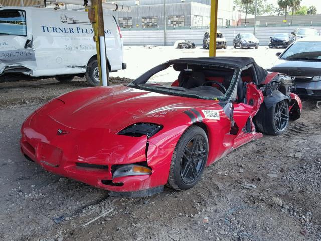 1G1YY32G8W5100388 - 1998 CHEVROLET CORVETTE RED photo 2