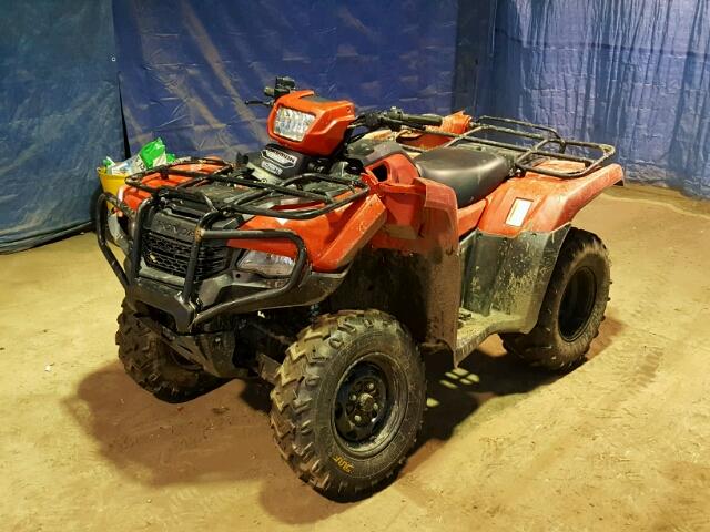 1HFTE4403G4203022 - 2016 HONDA TRX500 FM RED photo 2