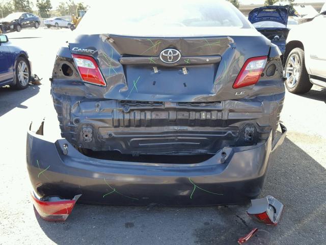 4T1BE46K08U195348 - 2008 TOYOTA CAMRY CE GRAY photo 9