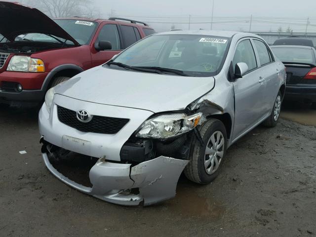 1NXBU4EE0AZ173645 - 2010 TOYOTA COROLLA BA SILVER photo 2