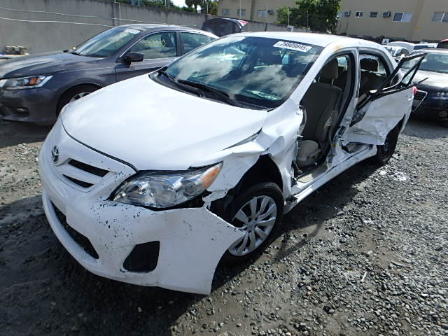 2T1BU4EE2CC755072 - 2012 TOYOTA COROLLA/S/ WHITE photo 2