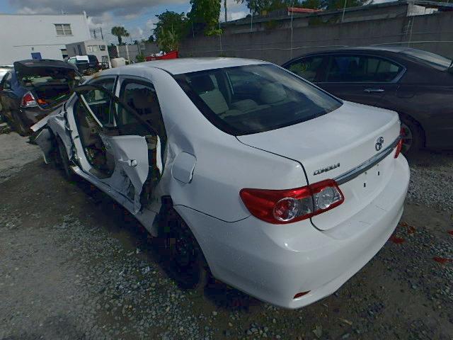 2T1BU4EE2CC755072 - 2012 TOYOTA COROLLA/S/ WHITE photo 3