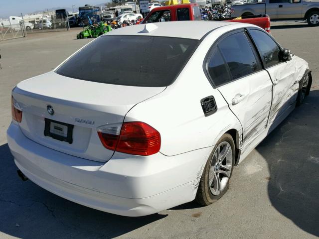 WBAVA37578NL51893 - 2008 BMW 328 I WHITE photo 4