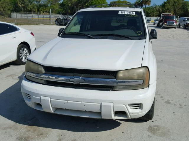 1GNDT13S532403662 - 2003 CHEVROLET TRAILBLAZE WHITE photo 9