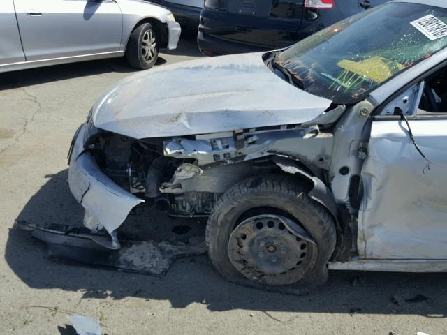 3VW2K7AJ4DM410884 - 2013 VOLKSWAGEN JETTA BASE 银色 照片 9