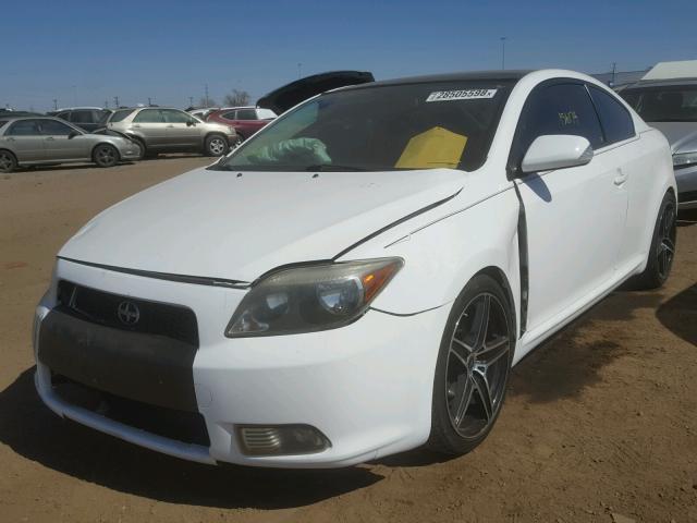 JTKDE177660095449 - 2006 TOYOTA SCION TC WHITE photo 2