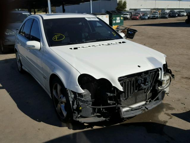 WDBRF52H86F790500 - 2006 MERCEDES-BENZ C GENERATI WHITE photo 1