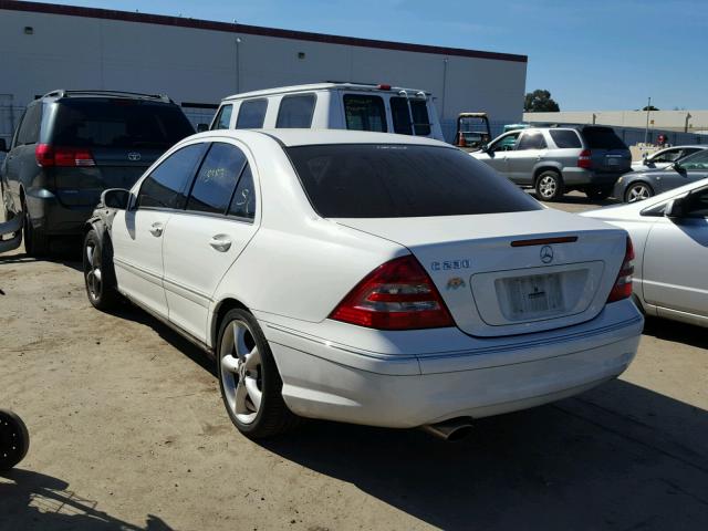 WDBRF52H86F790500 - 2006 MERCEDES-BENZ C GENERATI WHITE photo 3