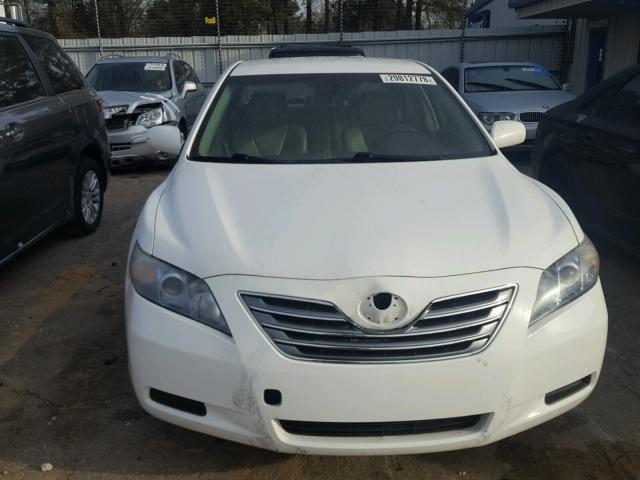 JTNBB46K873024456 - 2007 TOYOTA CAMRY NEW WHITE photo 9