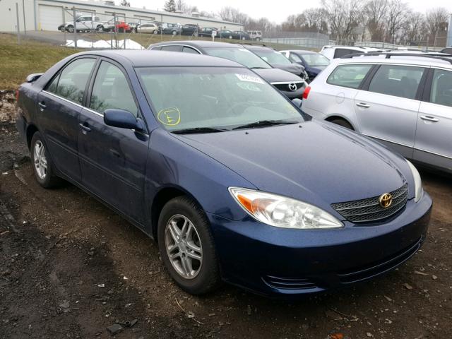 4T1BE32K32U607639 - 2002 TOYOTA CAMRY LE BLUE photo 1