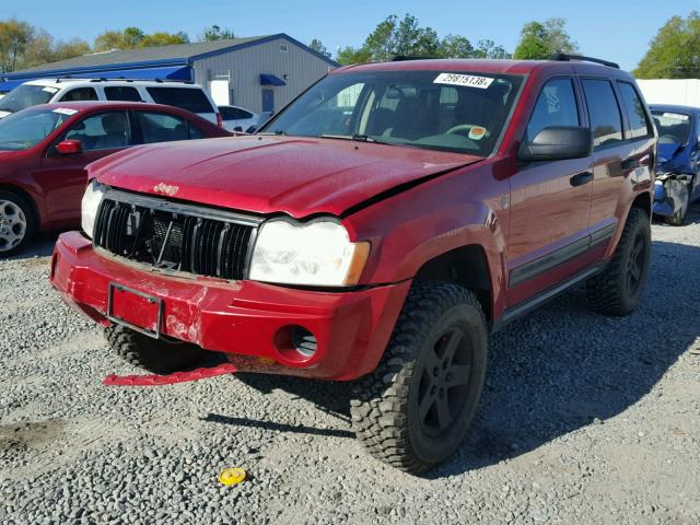 1J4GR48KX6C186231 - 2006 JEEP GRAND CHER RED photo 2