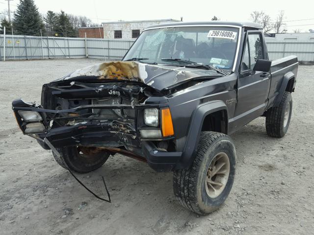 1JTHS6413JT123888 - 1988 JEEP COMANCHE BLACK photo 2