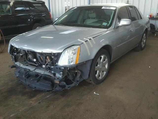 1G6KD57Y67U176790 - 2007 CADILLAC DTS GRAY photo 2