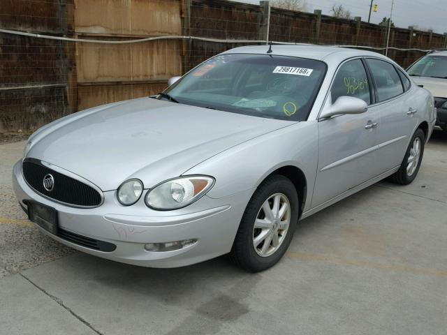2G4WD532851294862 - 2005 BUICK LACROSSE C SILVER photo 2