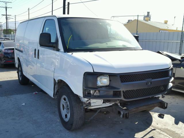 1GCFG15X481214321 - 2008 CHEVROLET EXPRESS G1 WHITE photo 1