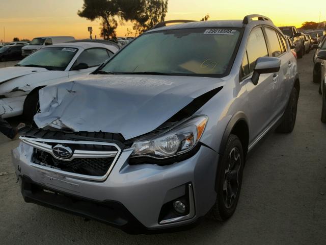 JF2GPADCXG8281628 - 2016 SUBARU CROSSTREK SILVER photo 2