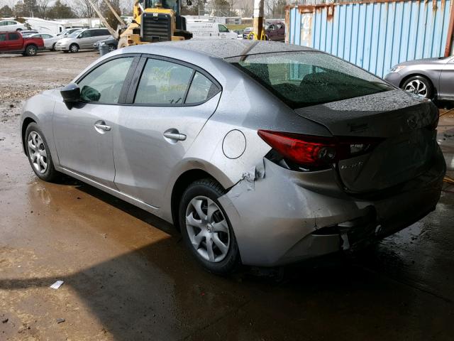 JM1BM1T7XF1226822 - 2015 MAZDA 3 SV SILVER photo 3