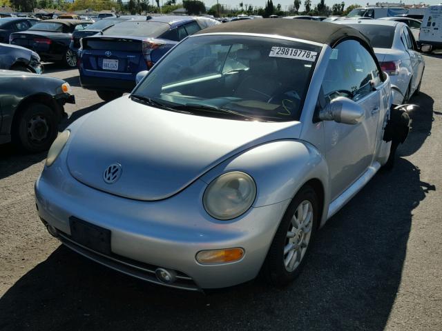 3VWCM31Y85M363901 - 2005 VOLKSWAGEN NEW BEETLE 银色 照片 2