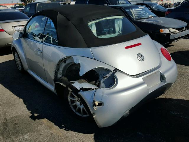 3VWCM31Y85M363901 - 2005 VOLKSWAGEN NEW BEETLE 银色 照片 3