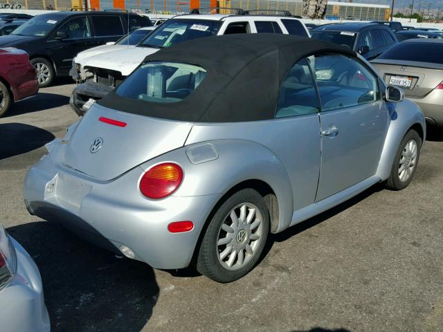 3VWCM31Y85M363901 - 2005 VOLKSWAGEN NEW BEETLE 银色 照片 4