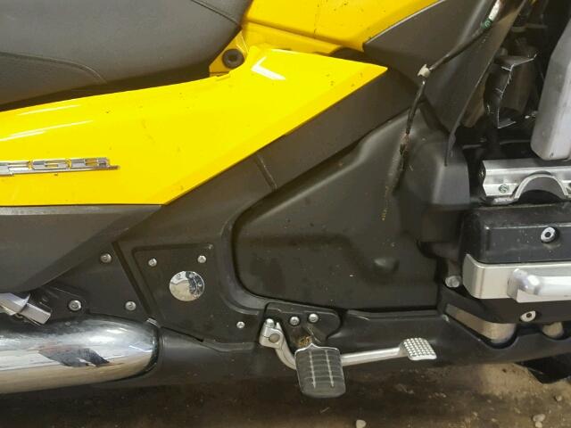 JH2SC6847EK100111 - 2014 HONDA GL1800 B YELLOW photo 7