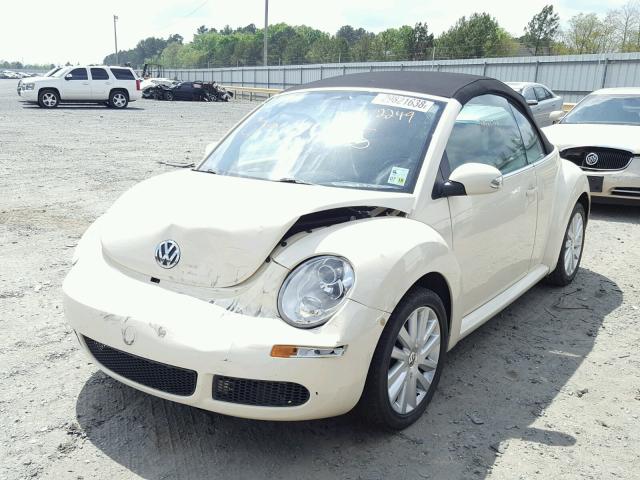 3VWRF31Y18M412249 - 2008 VOLKSWAGEN NEW BEETLE 米色 照片 2