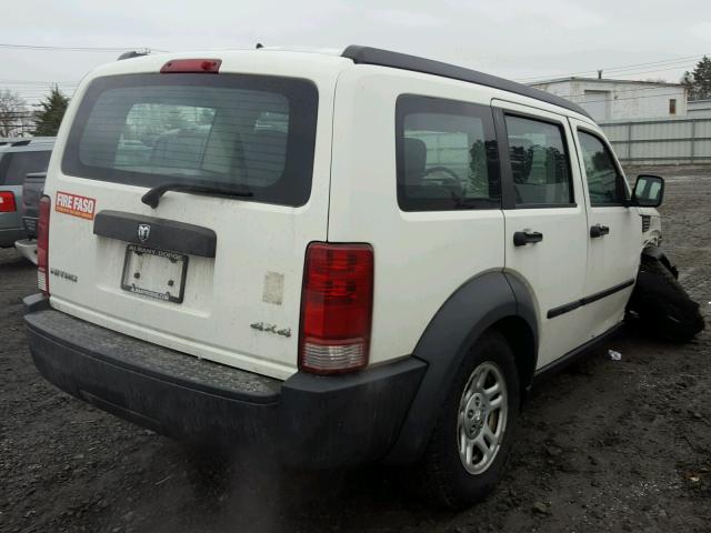 1D8GU28K08W285328 - 2008 DODGE NITRO SXT WHITE photo 4