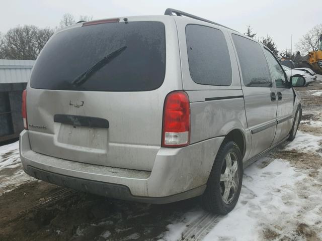1GNDV23198D167326 - 2008 CHEVROLET UPLANDER L ვერცხლისფერი ფოტო 4