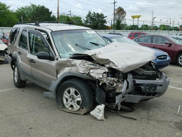 1FMYU04151KF93110 - 2001 FORD ESCAPE XLT BEIGE photo 1