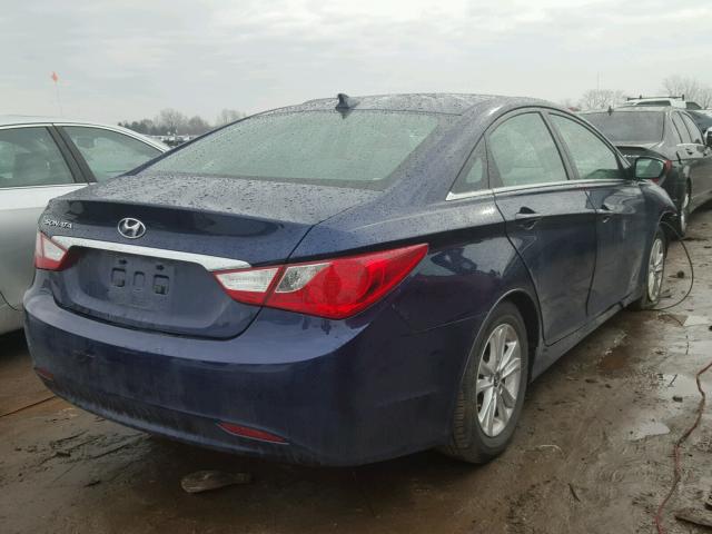 5NPEB4AC5DH730043 - 2013 HYUNDAI SONATA GLS BLUE photo 4