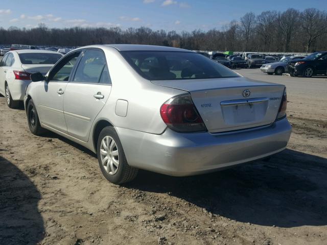 4T1BE32K35U987618 - 2005 TOYOTA CAMRY LE SILVER photo 3