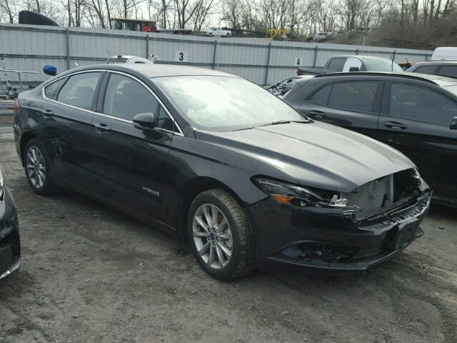 3FA6P0LU5HR390518 - 2017 FORD FUSION SE BLACK photo 1