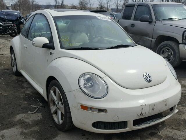 3VWFG31C08M511035 - 2008 VOLKSWAGEN NEW BEETLE WHITE photo 1