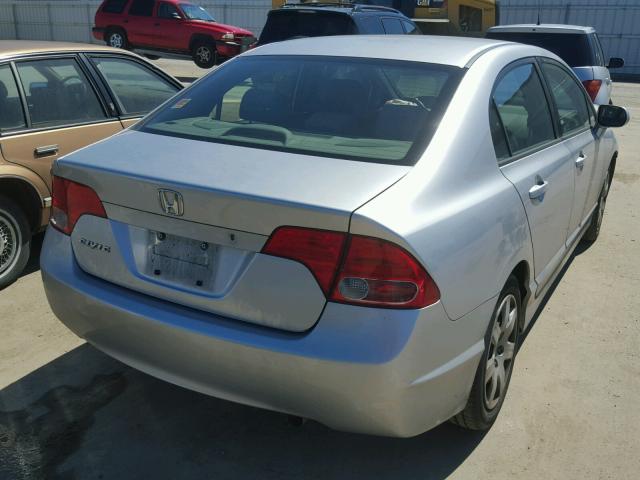 JHMFA16557S002288 - 2007 HONDA CIVIC LX SILVER photo 4