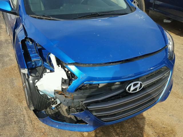 KMHD35LH8HU354159 - 2017 HYUNDAI ELANTRA GT BLUE photo 9