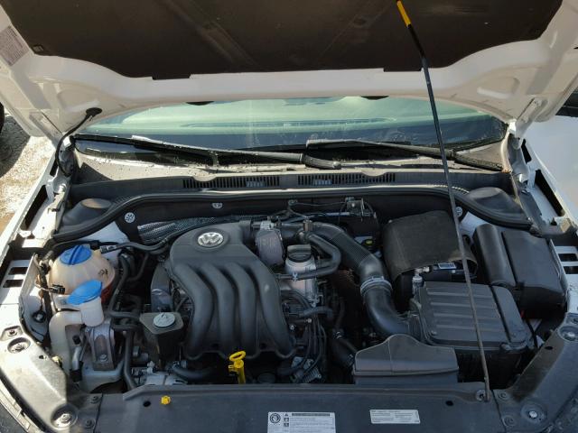 3VW2K7AJ4FM414078 - 2015 VOLKSWAGEN JETTA BASE 白色 照片 7