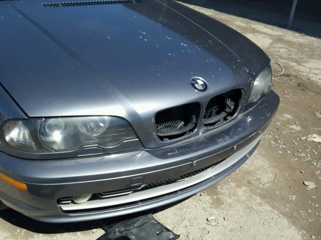 WBABN53481JU33161 - 2001 BMW 330 CI GRAY photo 9