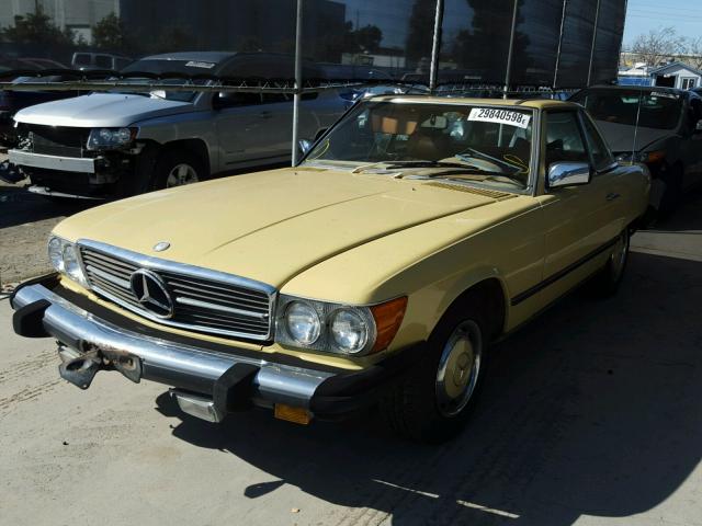 10704412032125 - 1976 MERCEDES-BENZ 450SL YELLOW photo 2