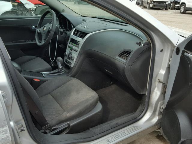 1G1ZH57B294270754 - 2009 CHEVROLET MALIBU 1LT 银色 照片 5