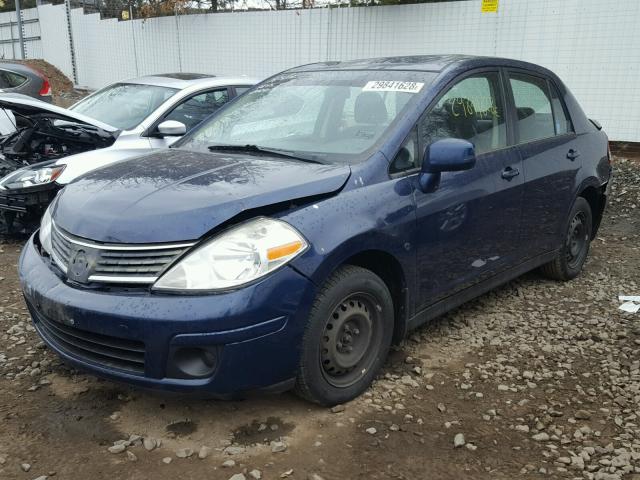 3N1BC11E29L451952 - 2009 NISSAN VERSA S BLUE photo 2