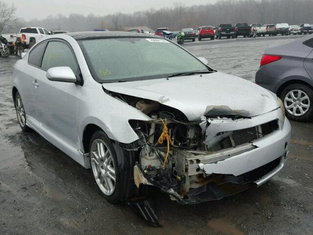 JTKDE177450004693 - 2005 SCION TC SILVER photo 1