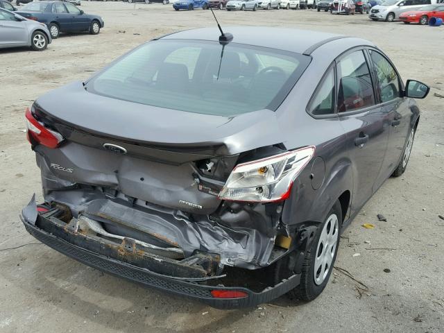 1FADP3E2XEL234375 - 2014 FORD FOCUS S GRAY photo 4